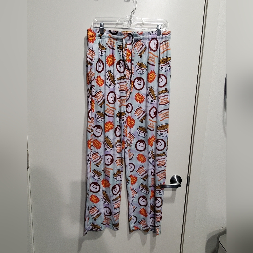 Fun Maruchan RAMEN Soup-Themed Pajama Pants Medium